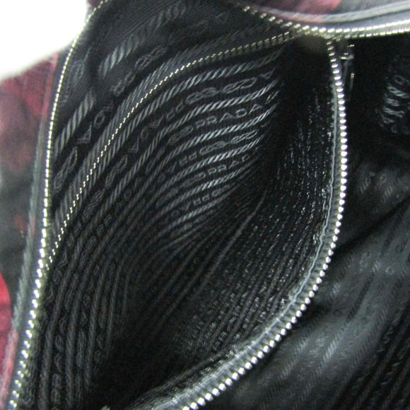 PRADA Red Leather Shoulder Bag - Picture 12 of 15